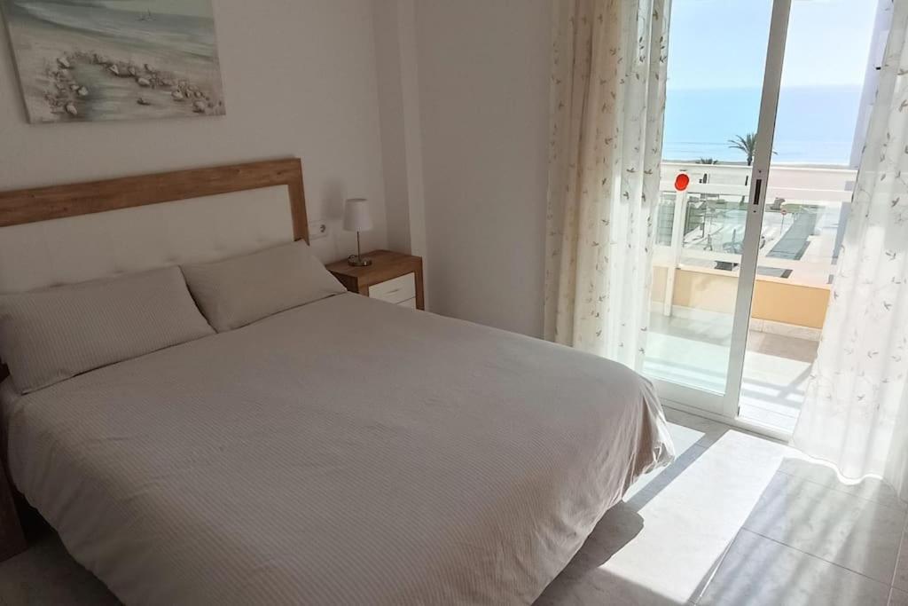 Apartamento Centrico En La Playa Con Piscina. Пеньискола Экстерьер фото